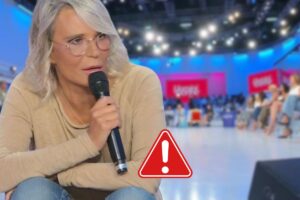 Maria De Filippi e lo studio di Uomini e Donne